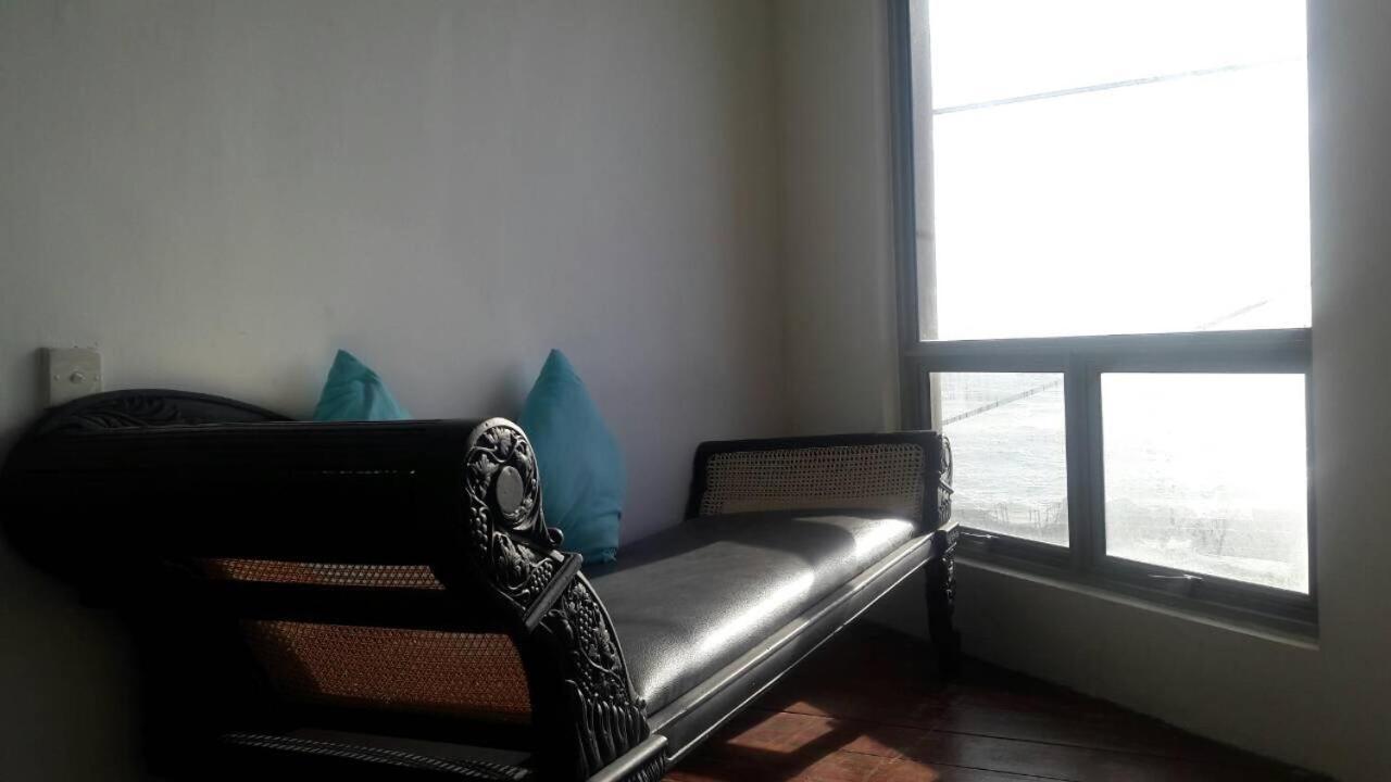 Sea View Hotel Colombo Buitenkant foto